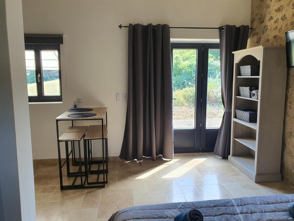 Bastide Bellugue Maison D'Hotes Reseau Bienvenue A La Ferme A 3 Minutes De Lourmarin Cadenet Exterior foto