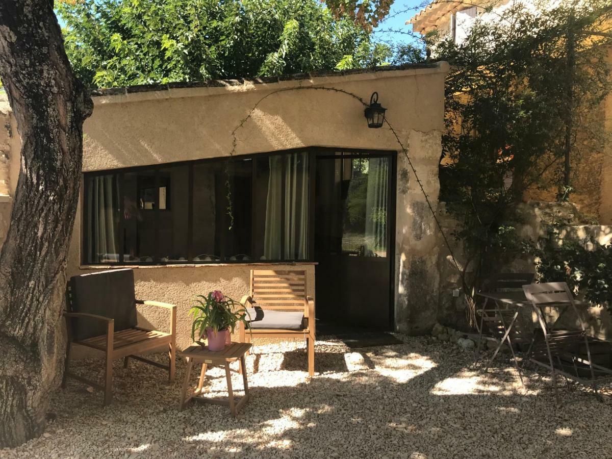 Bastide Bellugue Maison D'Hotes Reseau Bienvenue A La Ferme A 3 Minutes De Lourmarin Cadenet Exterior foto
